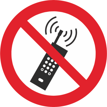 Eingeschaltete Mobiltelefone verboten (Verbotszeichen P013)