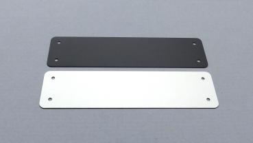 TSO-EVS372103 Typenschild für Laserbeschriftung, Eloxalunterdruck Ansicht 2 vorne vollflächig schwarz, hinten silber