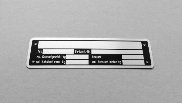 Typenschild Var.2 blanko für Fahrzeuge und Anhänger mit 2 Achsen