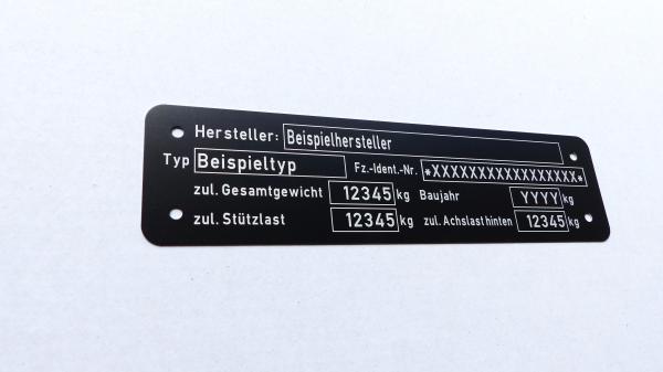 Var.3.1 Typenschild für Anhänger mit 1 Achse, beschriftet, Ansicht 2